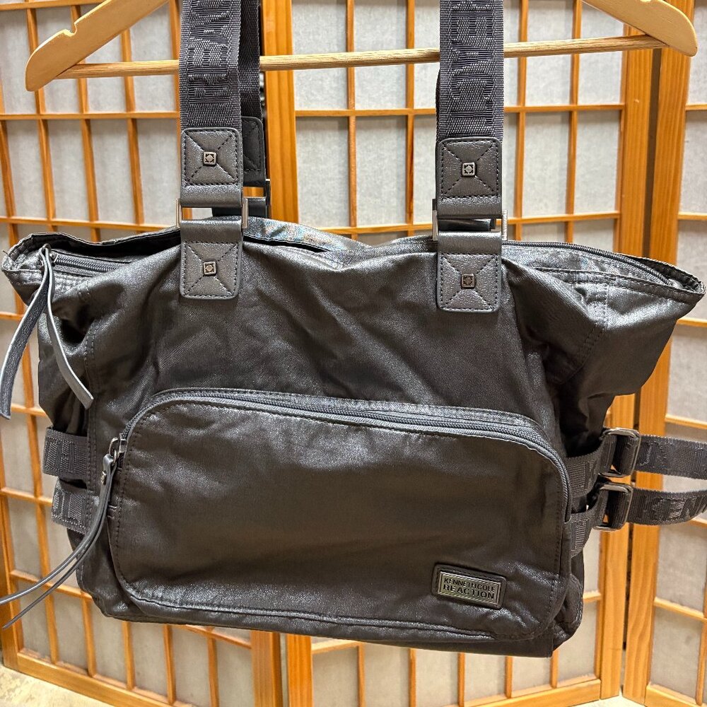 Kenneth Cole Reaction shoulder bag